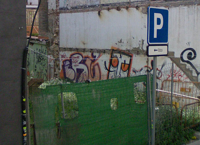 unknown033